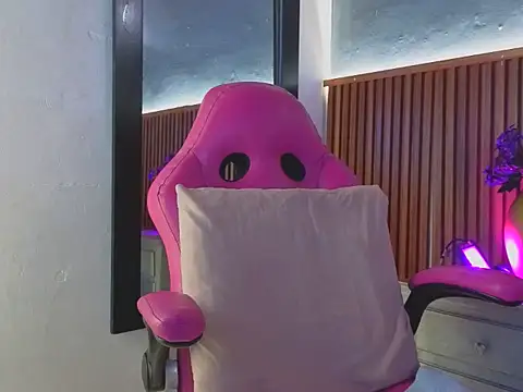 Snapshot of miss_monserrate01 chatting on February 21, 2026, 12:51 pm miss monserrate01 online show from February 21, 2026, 12:51 pm