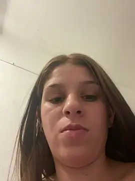 Princessbella5 online show from February 2, 2026, 1:54 pm