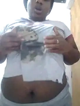 bonny1634 online show from February 5, 2026, 1:29 pm