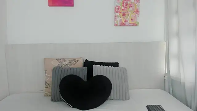 Snapshot of Gaby_Taylor chatting on June 9, 2026, 2:40 pm Gaby Taylor online show from June 9, 2026, 2:40 pm