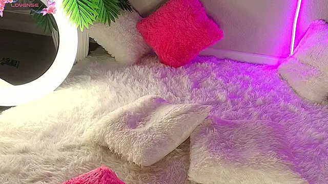 alexandro princess online show from March 7, 2026, 5:07 pm