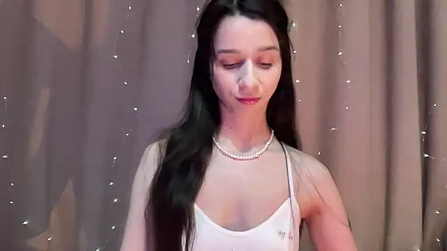 Snapshot of Soft_Desire chatting on May 1, 2026, 5:40 pm Soft Desire online show from May 1, 2026, 5:40 pm