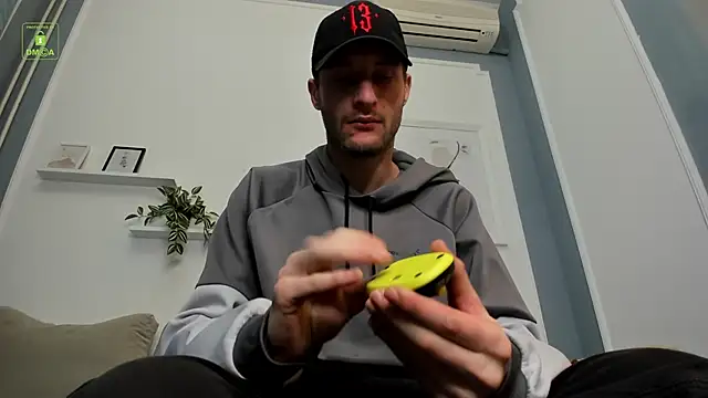 Deymond Russo online show from February 27, 2026, 5:24 pm