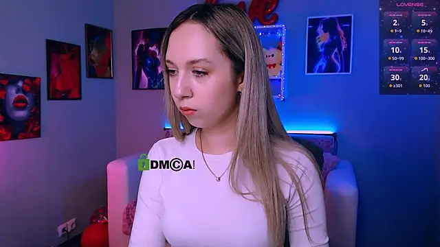 Snapshot of tiffani_murr chatting on March 31, 2026, 11:12 am tiffani murr online show from March 31, 2026, 11:12 am