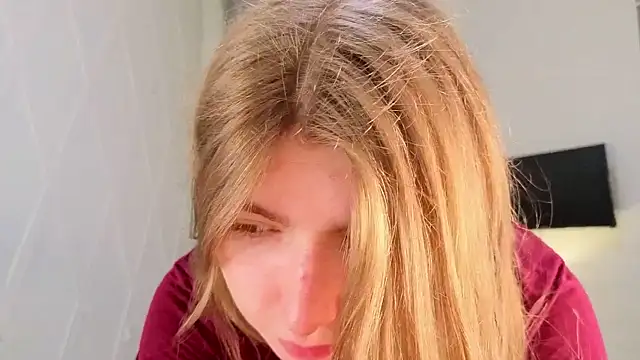 Snapshot of Bubble_Chloe chatting on March 4, 2026, 1:52 pm Bubble Chloe online show from March 4, 2026, 1:52 pm