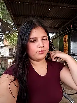 Salome Vivas online show from April 25, 2026, 4:48 pm