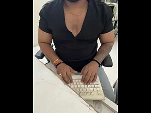 Rah0091 online show from February 25, 2026, 6:52 pm