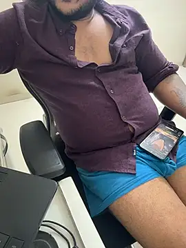 Rah0091 online show from February 13, 2026, 7:03 pm