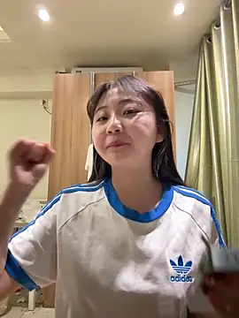 Snapshot of LXR77887 chatting on March 27, 2026, 8:26 am LXR77887 online show from March 27, 2026, 8:26 am