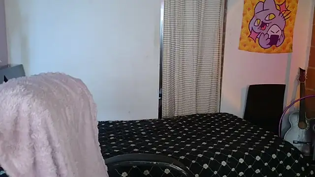 Snapshot of juaaanaaa chatting on May 16, 2026, 7:35 pm juaaanaaa online show from May 16, 2026, 7:35 pm