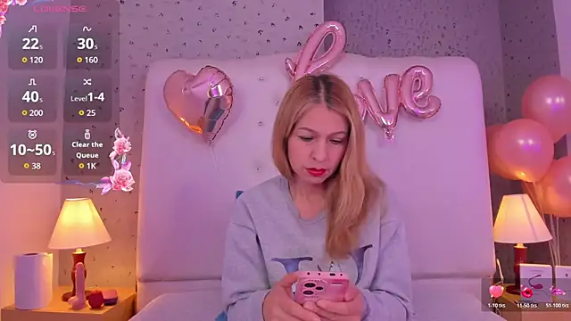 Snapshot of AlexaFoxx_ chatting on February 19, 2026, 12:57 pm AlexaFoxx online show from February 19, 2026, 12:57 pm