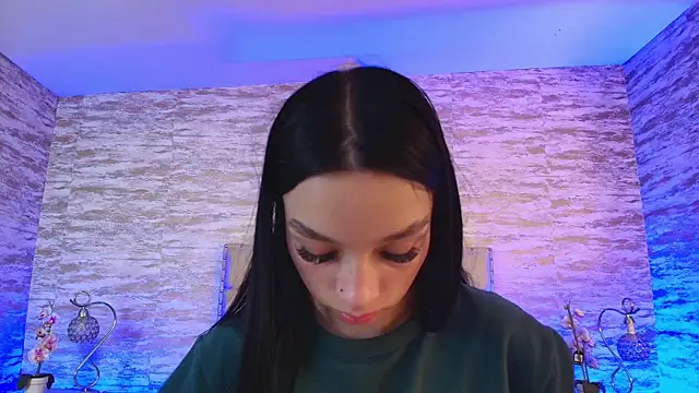 Snapshot of Elizabeth_Ferrer chatting on April 13, 2026, 12:31 pm Elizabeth Ferrer online show from April 13, 2026, 12:31 pm