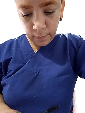 Snapshot of -Serena_ chatting on March 26, 2026, 1:20 pm -Serena online show from March 26, 2026, 1:20 pm