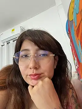 Snapshot of Arya___ chatting on March 12, 2026, 3:45 am Arya online show from March 12, 2026, 3:45 am