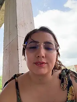 Snapshot of Arya___ chatting on April 15, 2026, 6:34 pm Arya online show from April 15, 2026, 6:34 pm