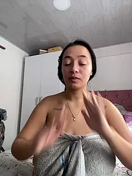 Snapshot of JulietaRiios chatting on May 19, 2026, 5:31 pm JulietaRiios online show from May 19, 2026, 5:31 pm