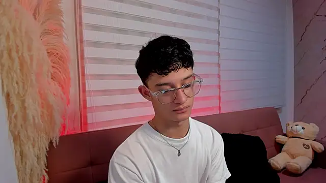 Patrick Howland  online show from February 27, 2026, 3:40 am