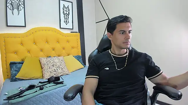 Snapshot of Mike_Conors chatting on March 14, 2026, 2:28 am Mike Conors online show from March 14, 2026, 2:28 am