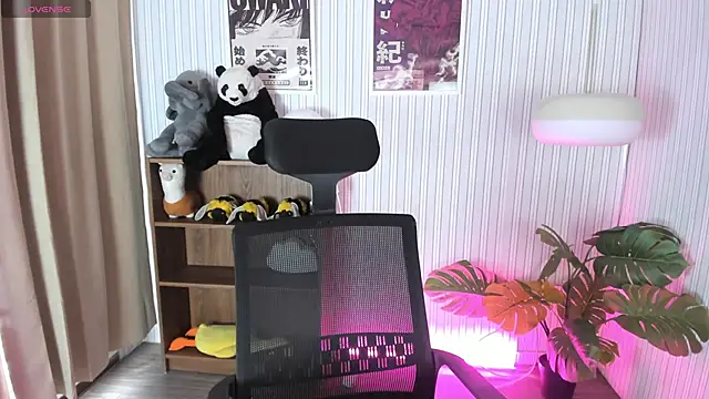 Laukyubey1 online show from March 14, 2026, 7:53 pm