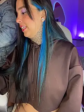 Snapshot of Annie_Alicee chatting on March 13, 2026, 3:28 pm Annie Alicee online show from March 13, 2026, 3:28 pm