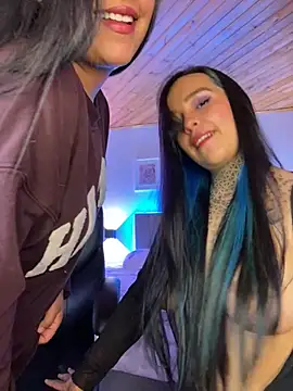 Snapshot of Annie_Alicee chatting on March 15, 2026, 5:53 pm Annie Alicee online show from March 15, 2026, 5:53 pm