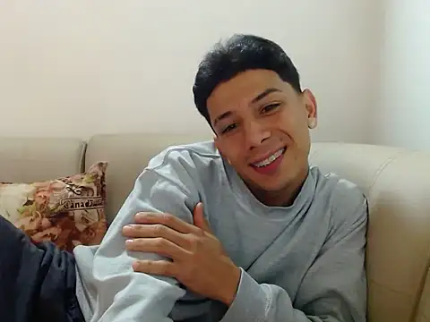 waner thom online show from February 5, 2026, 10:16 pm