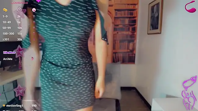 Gata Salvaje   online show from February 12, 2026, 3:28 am