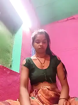 Snapshot of Cut_ikina chatting on April 3, 2026, 11:00 pm Cut ikina online show from April 3, 2026, 11:00 pm