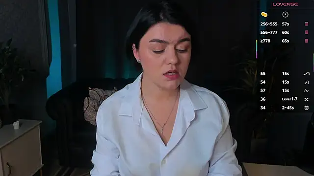 Sofia  Fisher online show from April 2, 2026, 7:26 am
