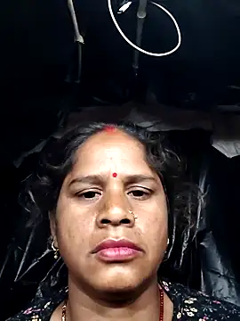 Hot kiran4 online show from February 28, 2026, 2:00 am