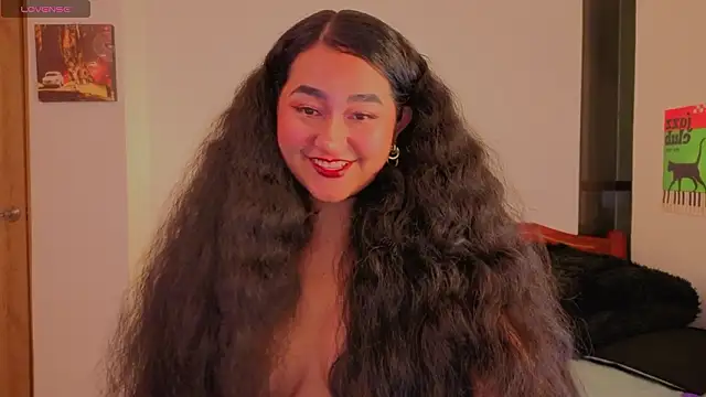 Snapshot of hipatia1moretime chatting on March 3, 2026, 6:42 am hipatia1moretime online show from March 3, 2026, 6:42 am