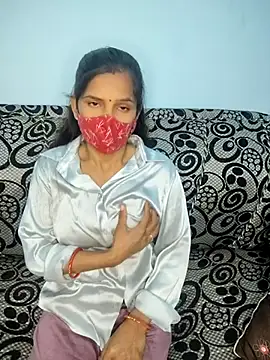 Cute Neha0725 online show from February 18, 2026, 6:44 am