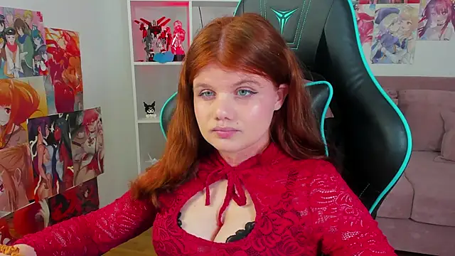 Snapshot of ChloeHalses chatting on July 30, 2026, 5:01 pm ChloeHalses online show from July 30, 2026, 5:01 pm