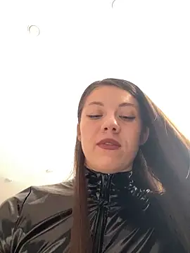 OnlyLeiLa online show from April 23, 2026, 6:53 am