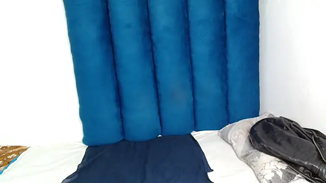 Snapshot of ForeverSexy_ chatting on March 18, 2026, 10:29 am ForeverSexy online show from March 18, 2026, 10:29 am