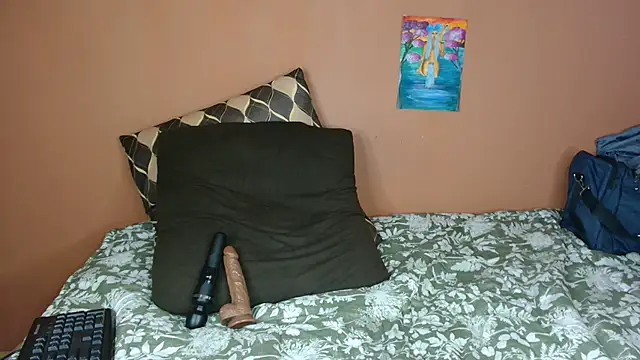 Snapshot of ForeverSexy_ chatting on June 25, 2026, 7:08 pm ForeverSexy online show from June 25, 2026, 7:08 pm