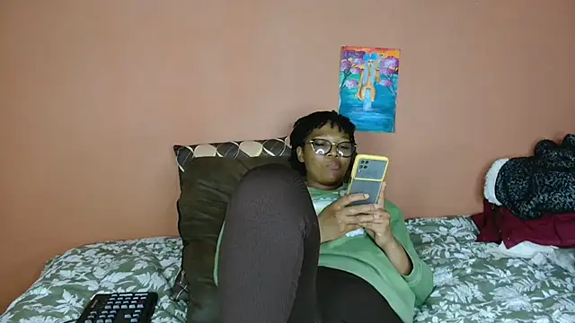 Snapshot of ForeverSexy_ chatting on June 24, 2026, 5:11 pm ForeverSexy online show from June 24, 2026, 5:11 pm
