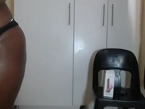 Snapshot of SweetNiceQueen chatting on March 13, 2026, 7:13 am SweetNiceQueen online show from March 13, 2026, 7:13 am