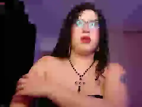 Snapshot of DIVINANGELA chatting on May 12, 2026, 1:17 pm DIVINANGELA online show from May 12, 2026, 1:17 pm