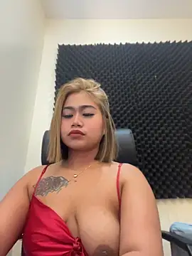 Snapshot of vien_pussy69 chatting on June 7, 2026, 3:01 am vien pussy69 online show from June 7, 2026, 3:01 am