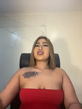 Snapshot of vien_pussy69 chatting on June 26, 2026, 2:56 pm vien pussy69 online show from June 26, 2026, 2:56 pm