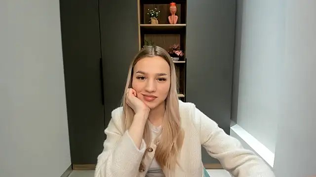 DenaVenditti online show from February 5, 2026, 7:26 am