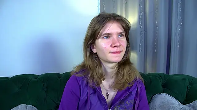 Snapshot of MilaMaelis chatting on April 4, 2026, 6:42 am MilaMaelis online show from April 4, 2026, 6:42 am