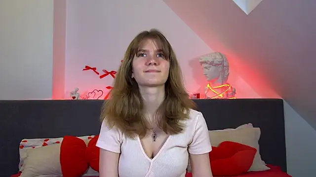 Snapshot of MilaMaelis chatting on April 1, 2026, 6:27 pm MilaMaelis online show from April 1, 2026, 6:27 pm