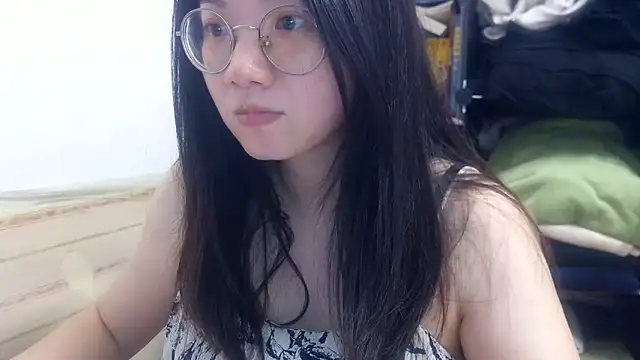 xiaoxiaowan11 online show from March 15, 2026, 12:34 pm