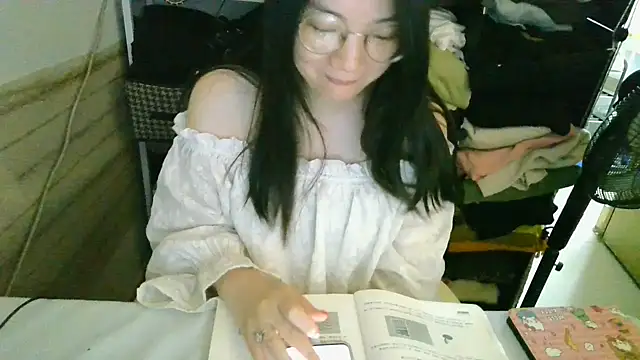 xiaoxiaowan11 online show from March 20, 2026, 12:50 pm