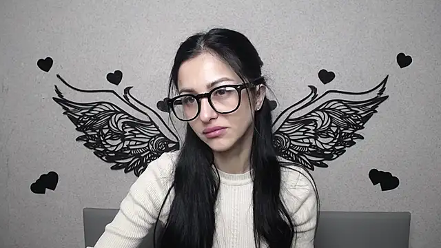 EvaClarkk online show from May 14, 2026, 5:48 am