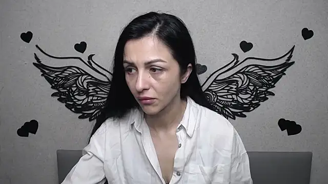 EvaClarkk online show from May 11, 2026, 5:42 am