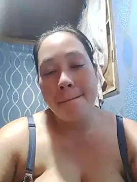 Snapshot of May_Bombs chatting on July 19, 2026, 12:46 pm May Bombs online show from July 19, 2026, 12:46 pm