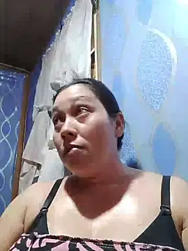 Snapshot of May_Bombs chatting on July 7, 2026, 12:42 pm May Bombs online show from July 7, 2026, 12:42 pm